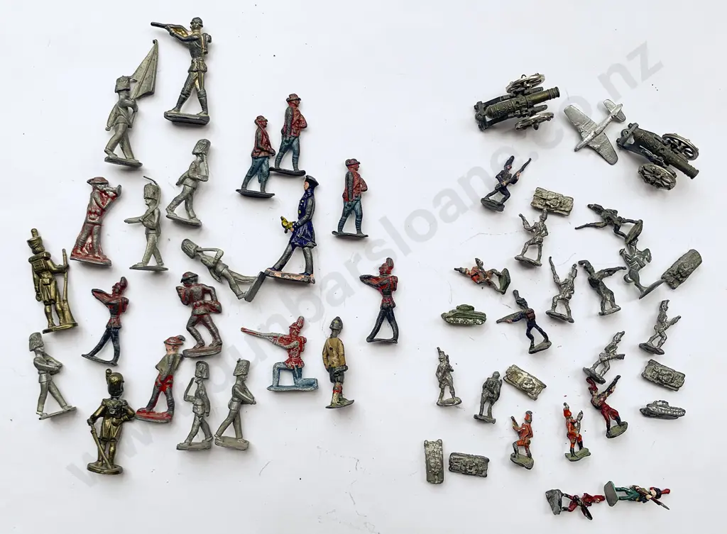 Collection Vintage Small Wargaming and Other Lead Figures Image 1++
