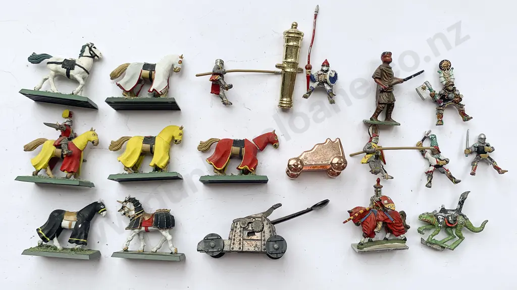 Westair Knights in Armour Metal Figures Image 1++