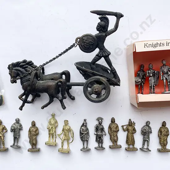 Westair Knights in Armour Metal Figures