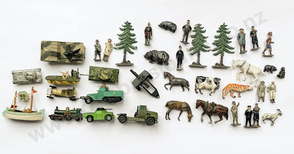 Mixed Collection Britains Exotic Animals Image 1++