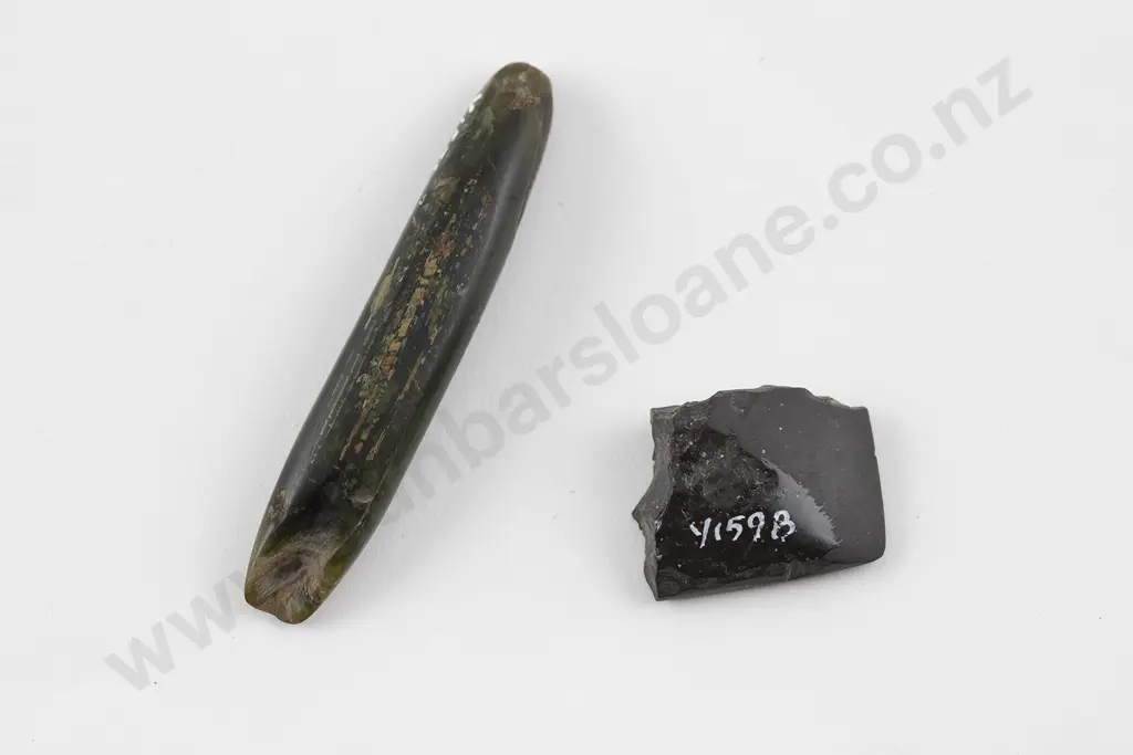 Pounamu chisel Image 1++