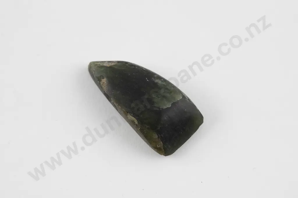 Pounamu chisel Image 1++