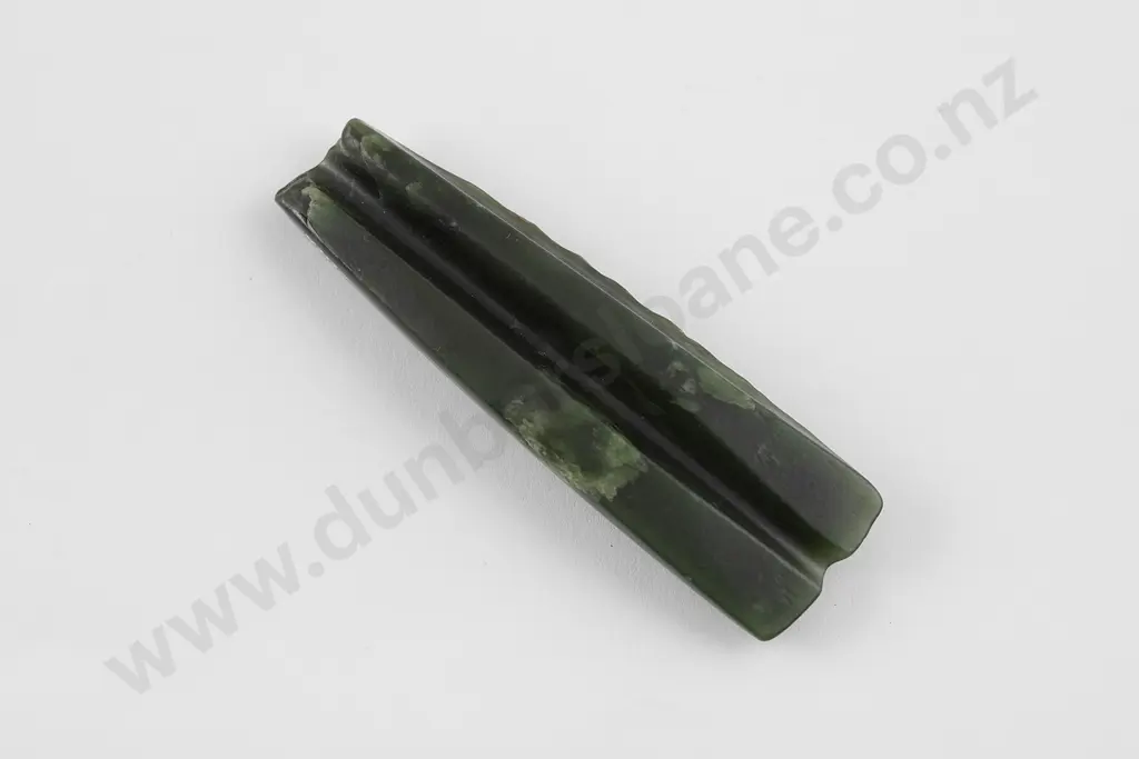 Pre- European Pounamu Toki ( Nephrite Adze) Image 1++