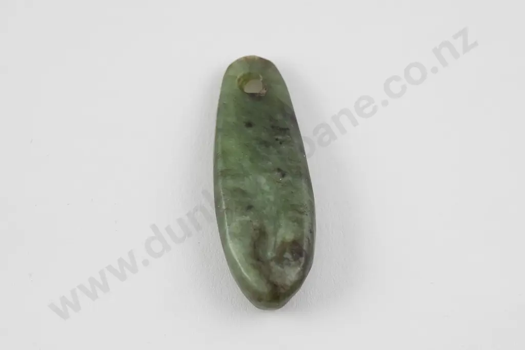 Small Pounamu Pendant Image 1++