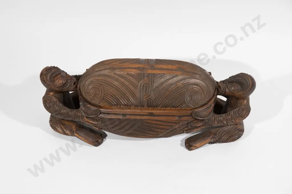 Large Waka Huia Image 1++