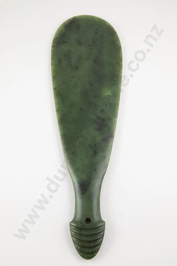 A Superb Historically Important Chiefs Mere Pounamu ( Short bladed Greenstone Weapon) Image 1++
