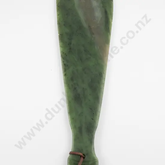 A Superb Historically Important Chiefs Mere Pounamu ( Short bladed Greenstone Weapon)