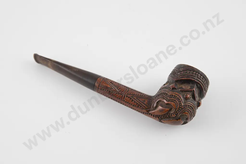 Neke Kapua (Attributed) Ngati Tarawhai carved Maori pipe Image 1++