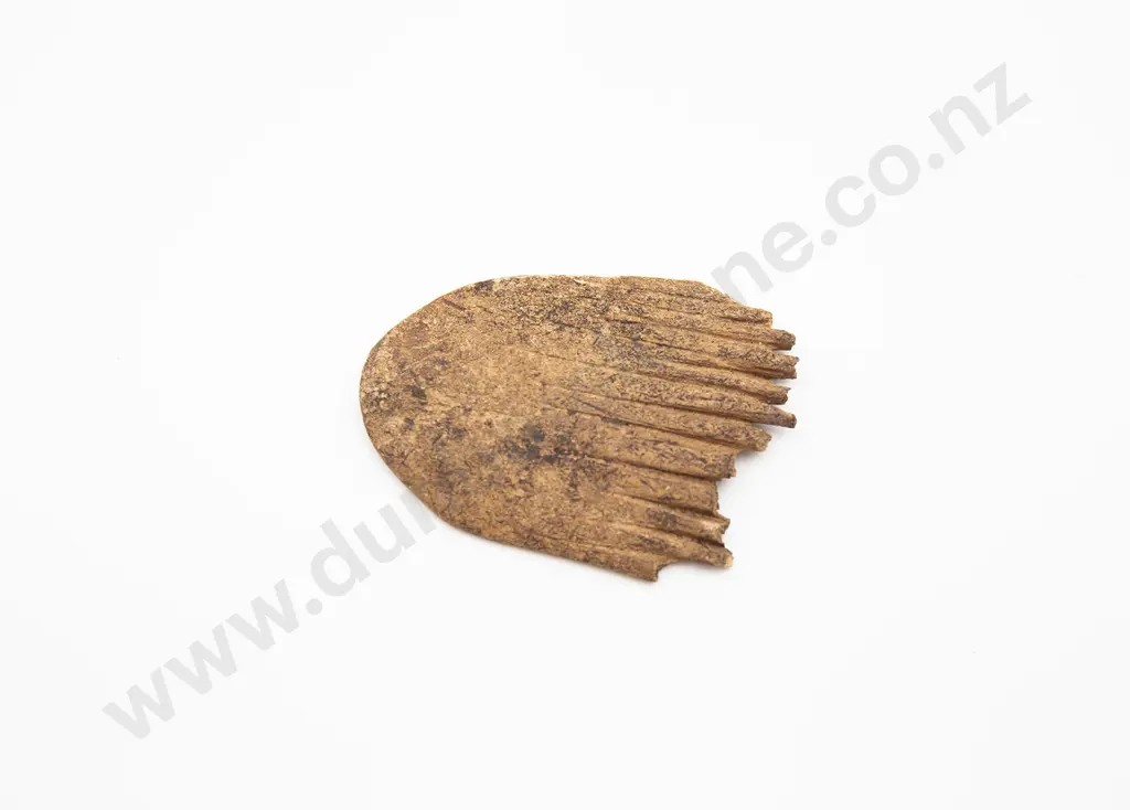 Section of a bone Heru ( comb ) Image 1++