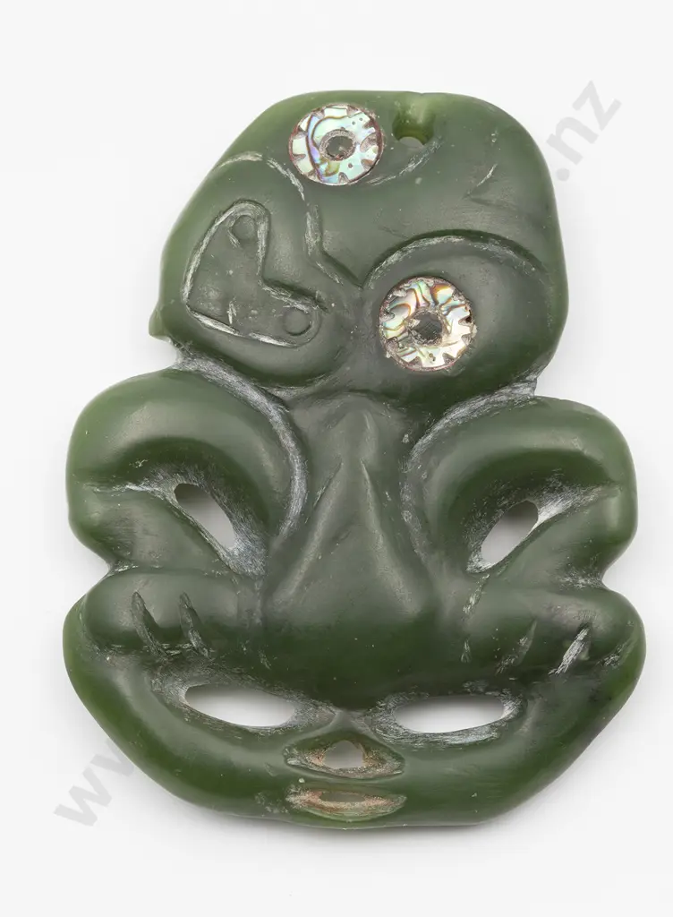 Pounamu Hei Tiki Image 1++