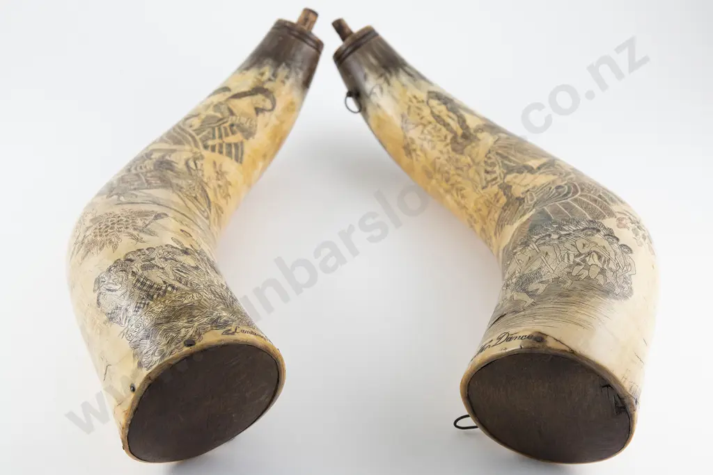 Pair of 19th Century carved powder horns Image 1++