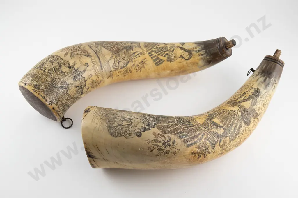 Pair of 19th Century carved powder horns Image 1++