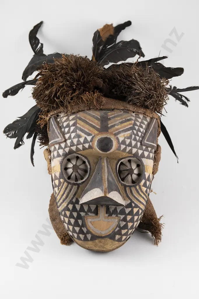 A Kuba Mask Image 1++