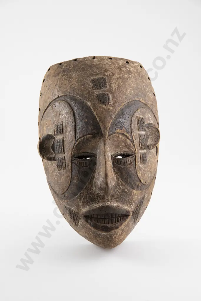 Nigeran Mask Image 1++