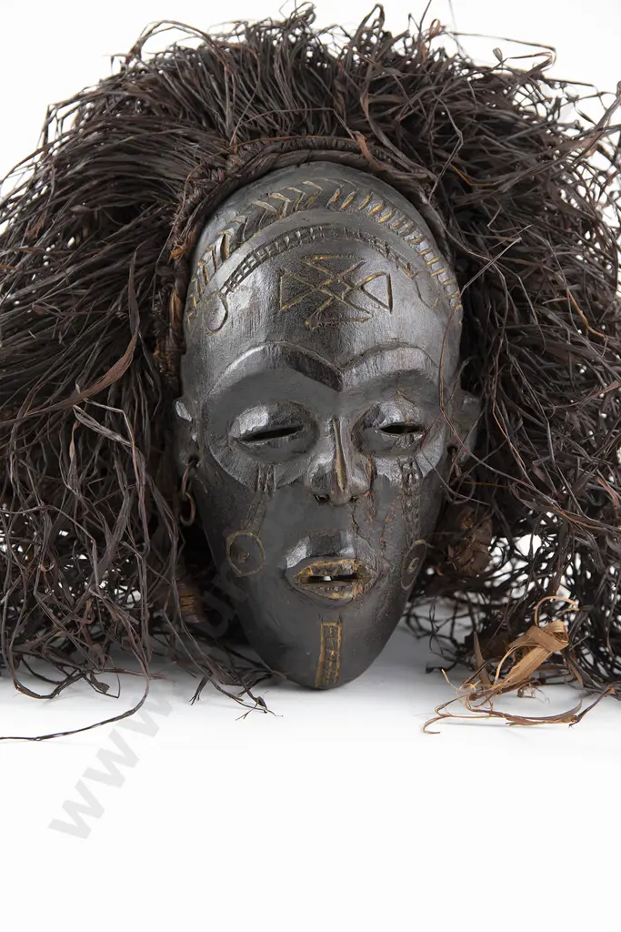 Chokwe Mask Image 1++