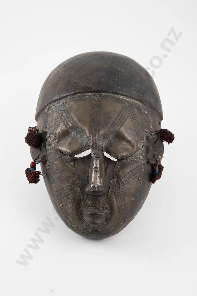 A Bambara mask Image 1++