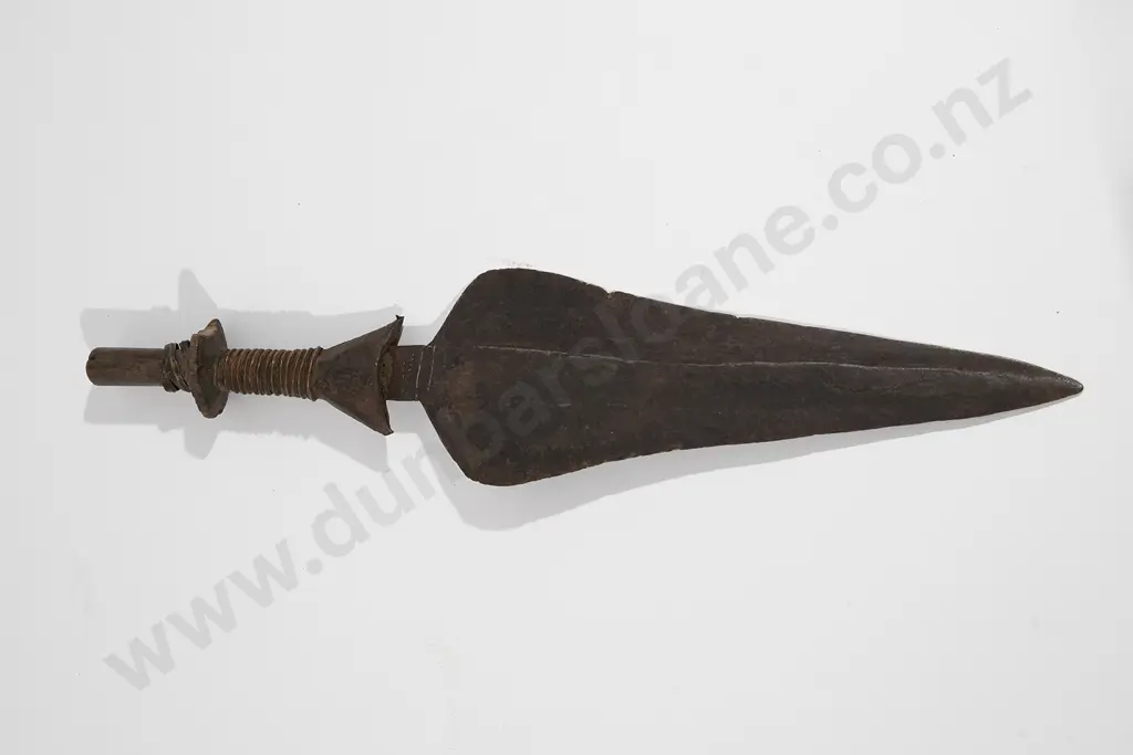Mongo tribe knife. Bantu ethnic group Image 1++