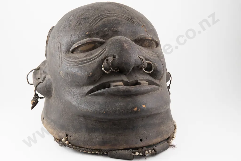 Large Makonde Helmet Mask Image 1++