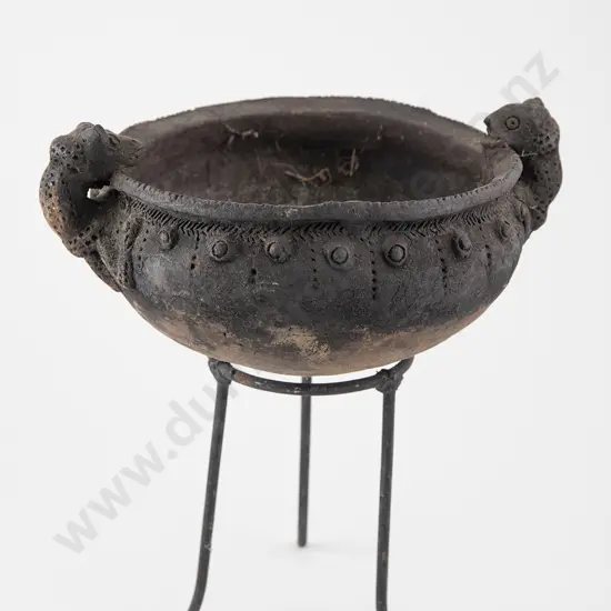 Papua New Guinea pottery bowl