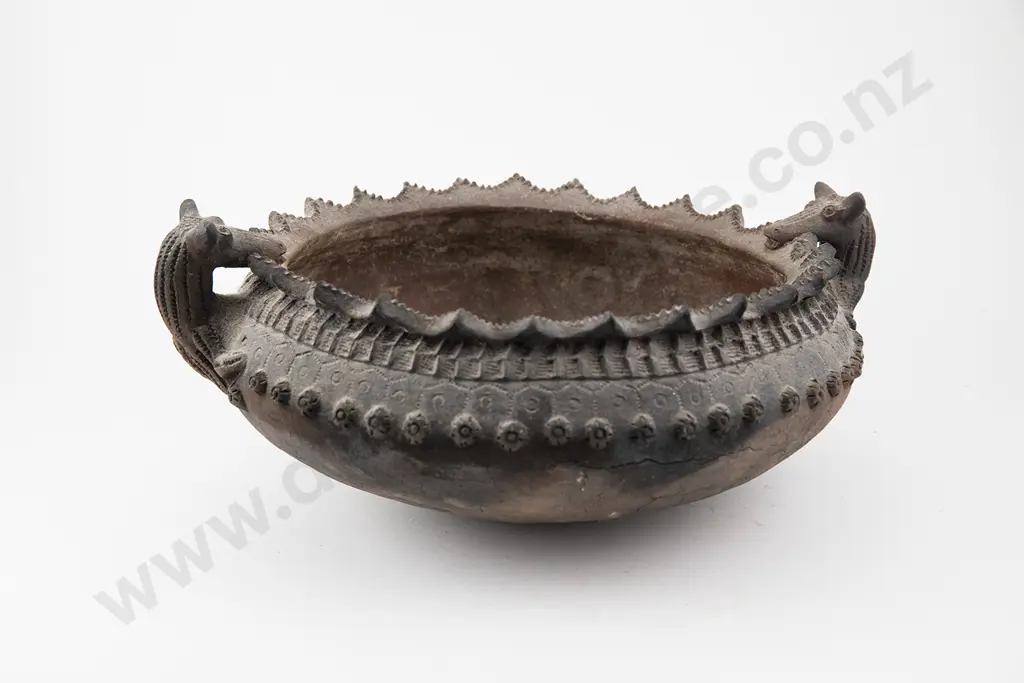 Papua New Guinea pottery bowl Image 1++