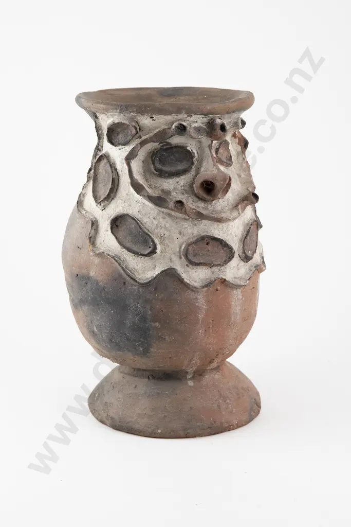 Papua New Guinea Lower Sepik river Sago pot Image 1++