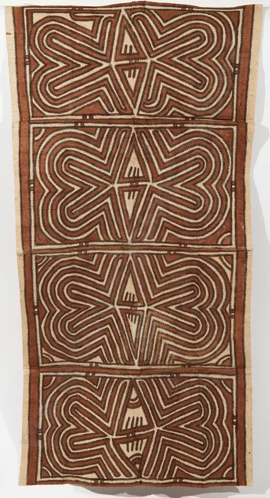 Papua New Guinea  Oro province tapa cloth Image 1++