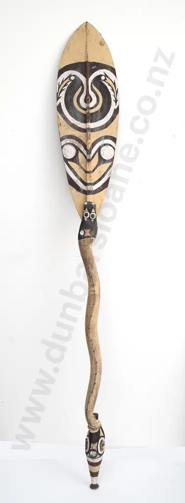 Papua New Guinea ceremonial paddle Image 1++