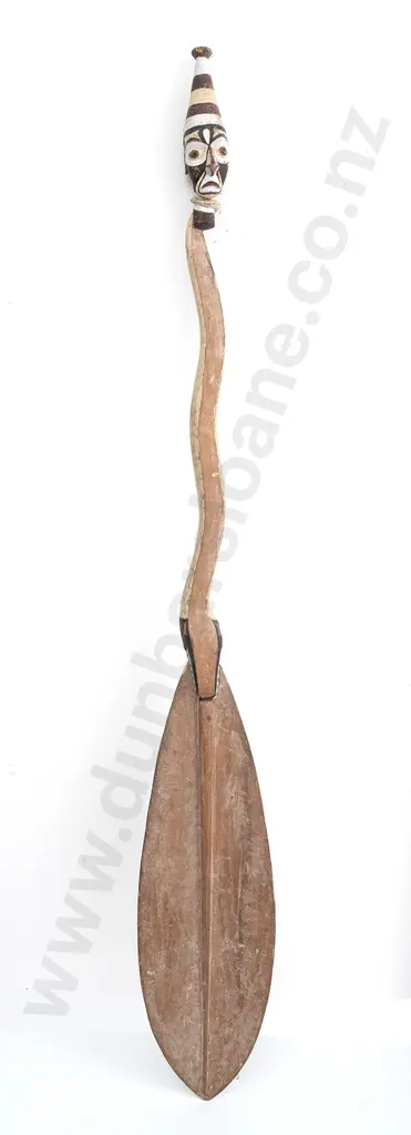Papua New Guinea ceremonial paddle Image 1++