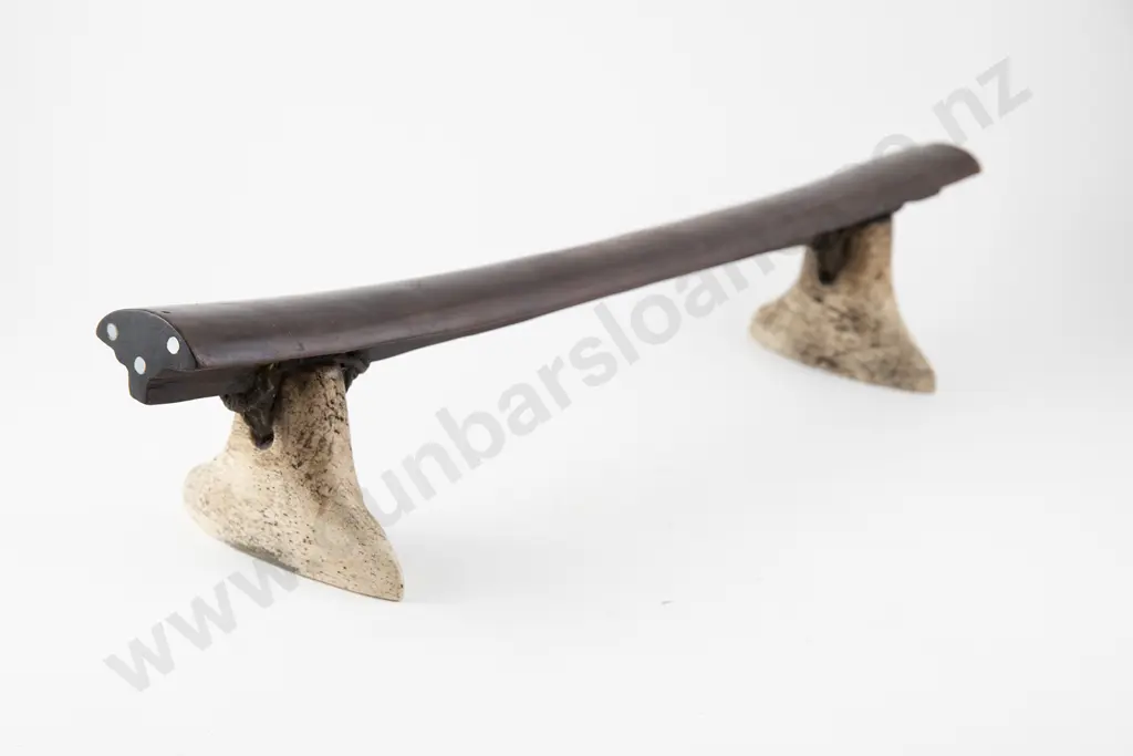 Fijian Headrest (Kali) Image 1++