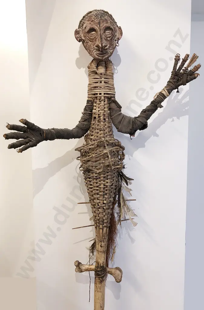 A Papua New Guinea  Sepik River Skull Rack Image 1++