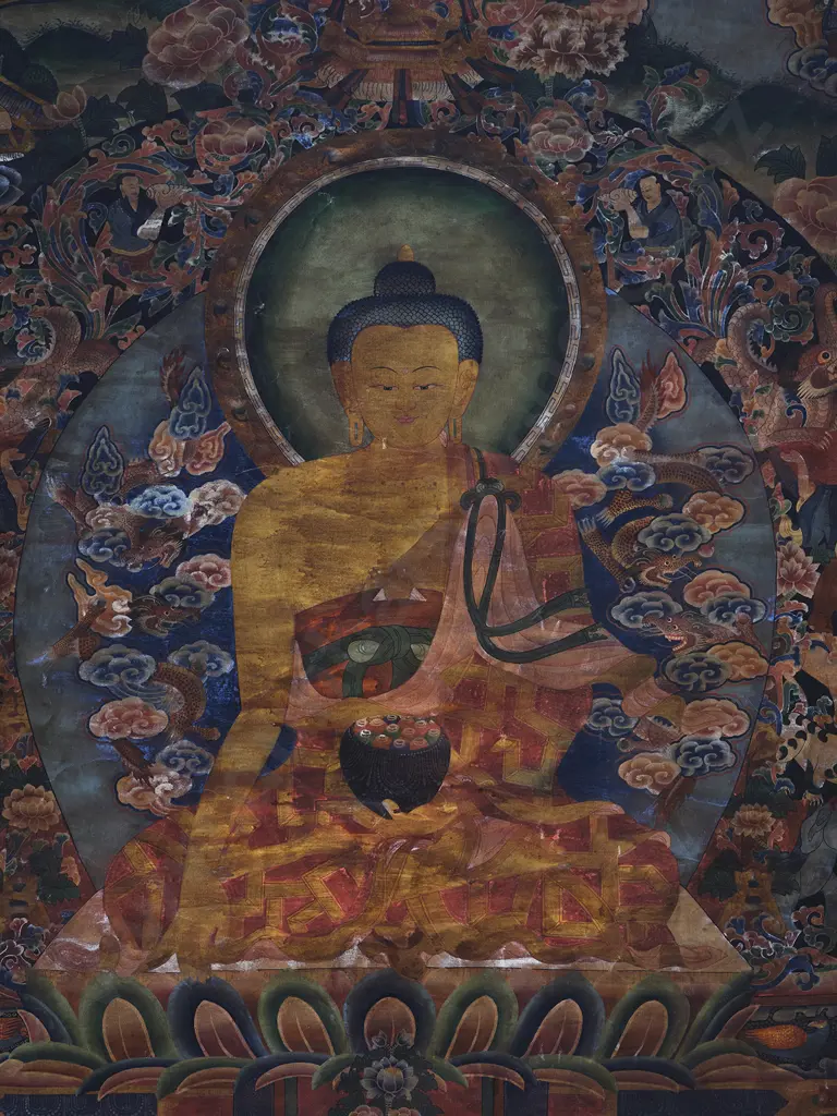 A large and Impressive Tibetan Thangka depicting Shakyamuni Buddha Image 1++