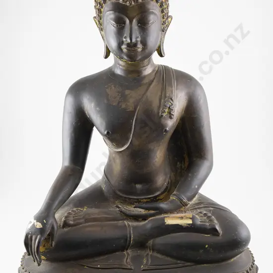 Large and Impressive Thai Bronze 19th century Chang Saen Style Buddha Figure