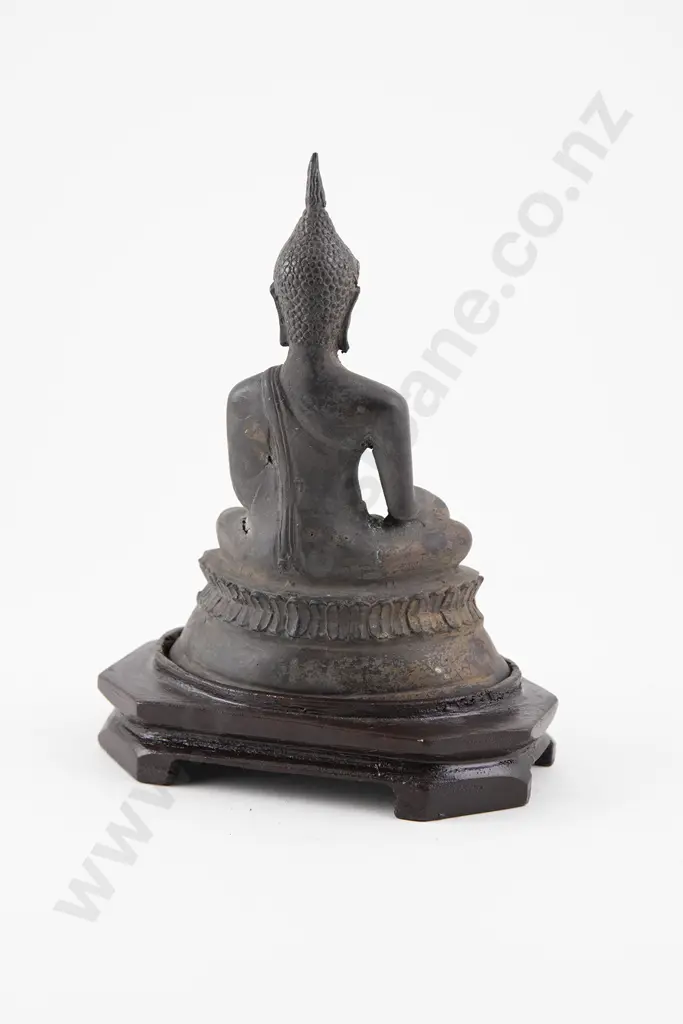 Thai  19th Century Buddha Figure Image 1++