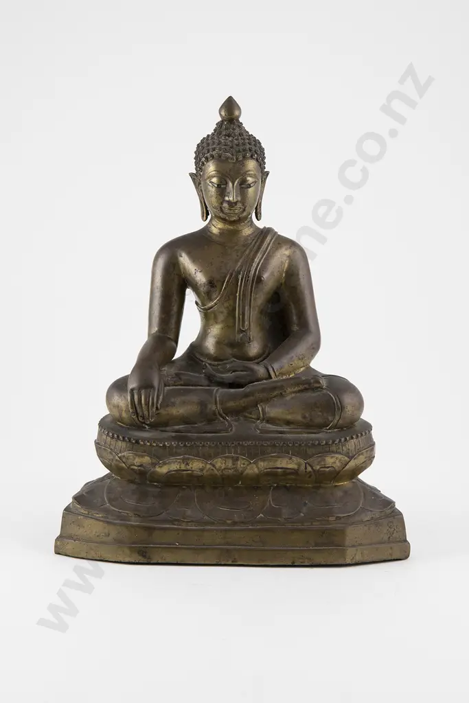 Thai 19th century Changsaen Style Buddha Figure Image 1++