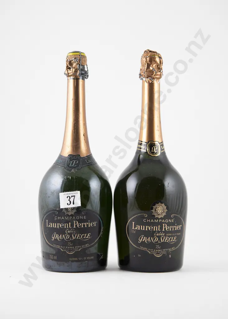 2 bottles NV Laurent Perrier Cuvee Grand Siecle Champagne Image 1++
