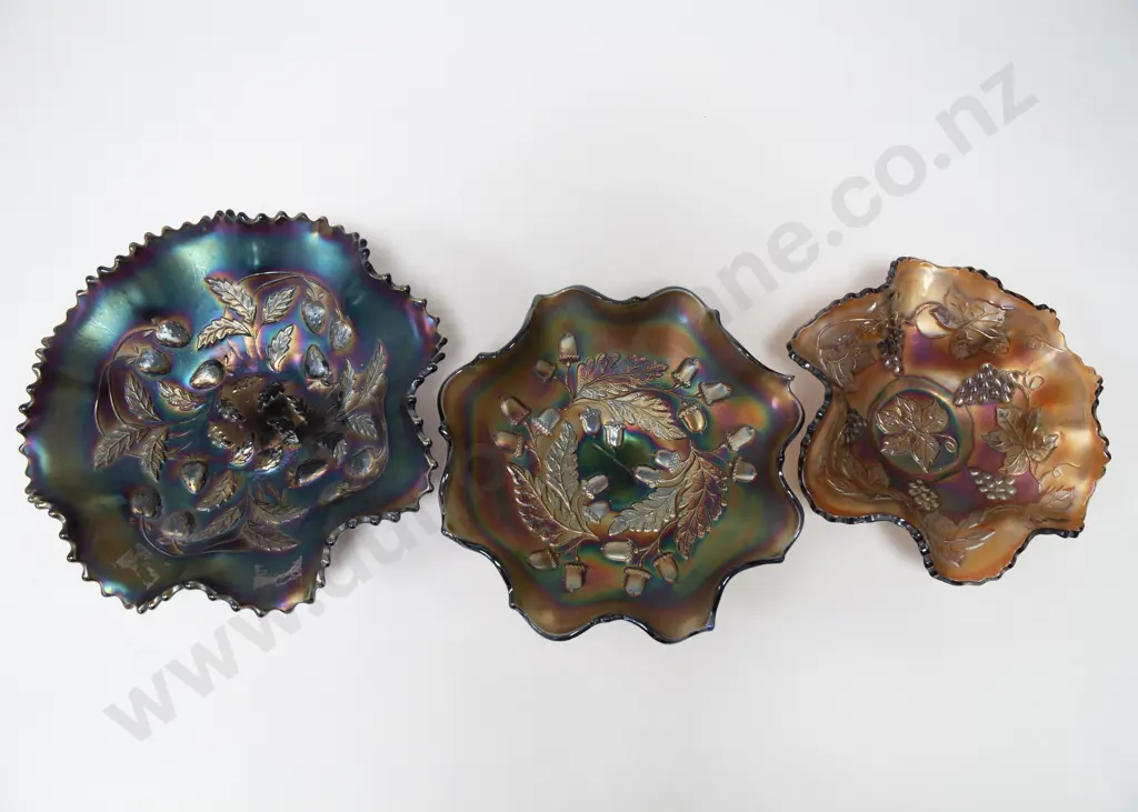 Three Pieces of Carnival Glass Image 1++