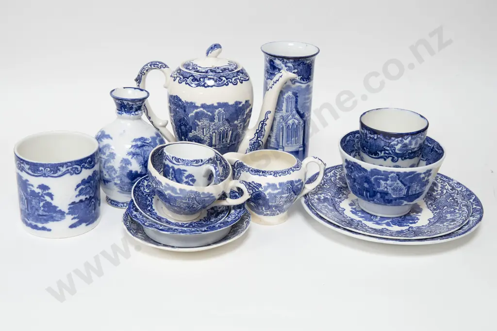 Fourteen Pieces of "Abbey" Blue & White China Image 1++
