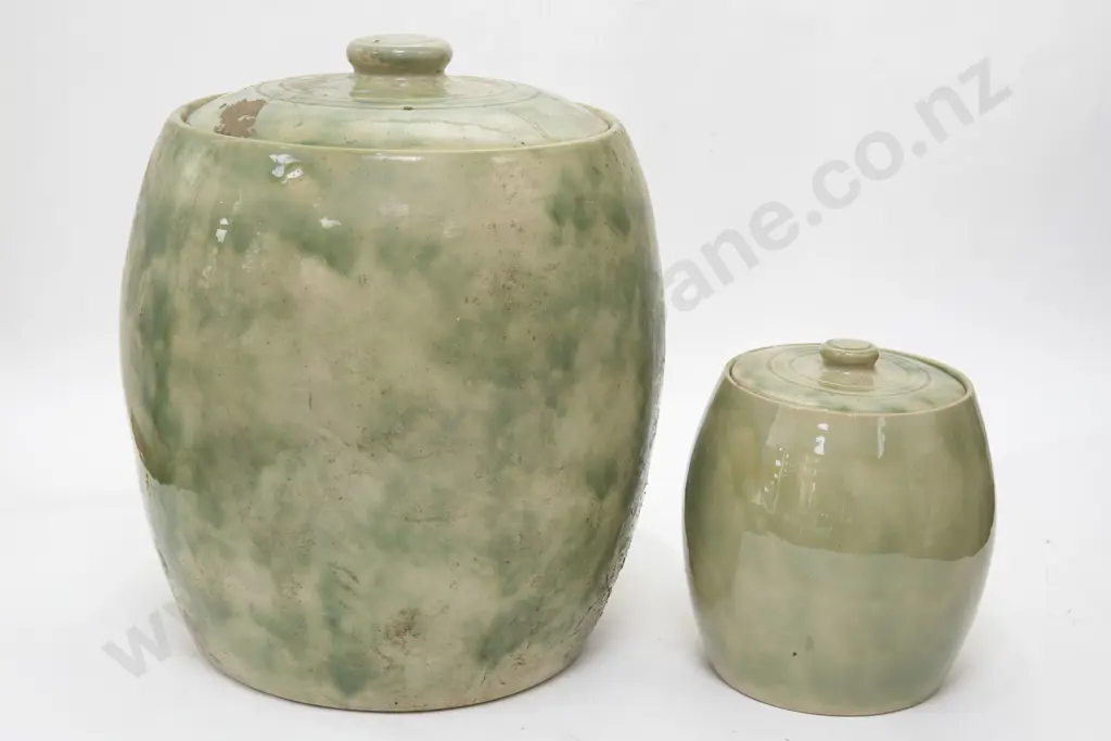 Timaru Potteries Large Lidded Crock and Other Smaller Example (AF) Image 1++