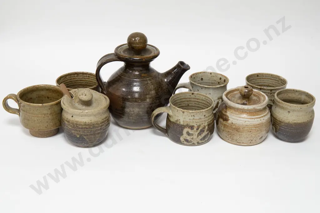 Various NZ Pottery Tea Ware Image 1++