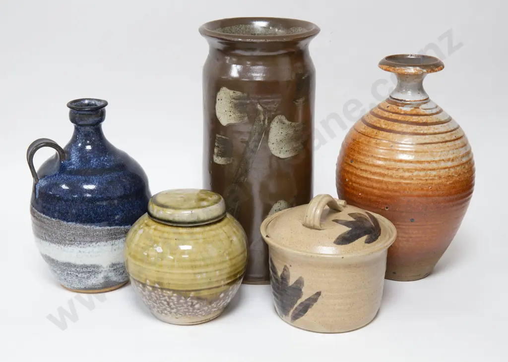 Five Various NZ Pottery Pieces Image 1++