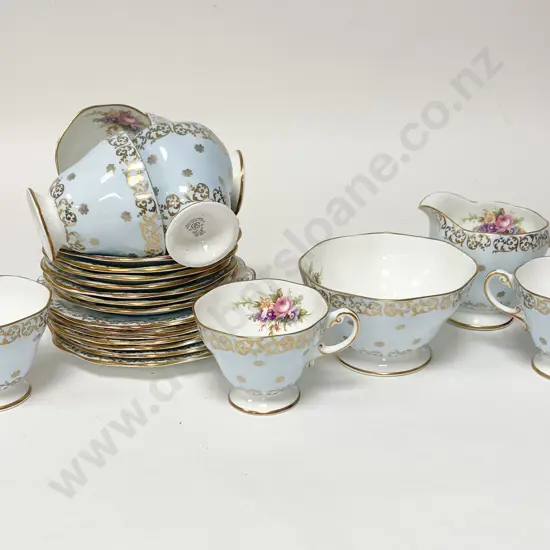Box of Fancy Tea China incl. Part Tea Set