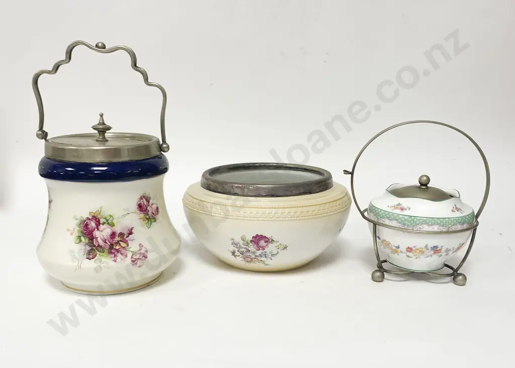 Mixed Box Lot incl. Biscuit Barrels Image 1++