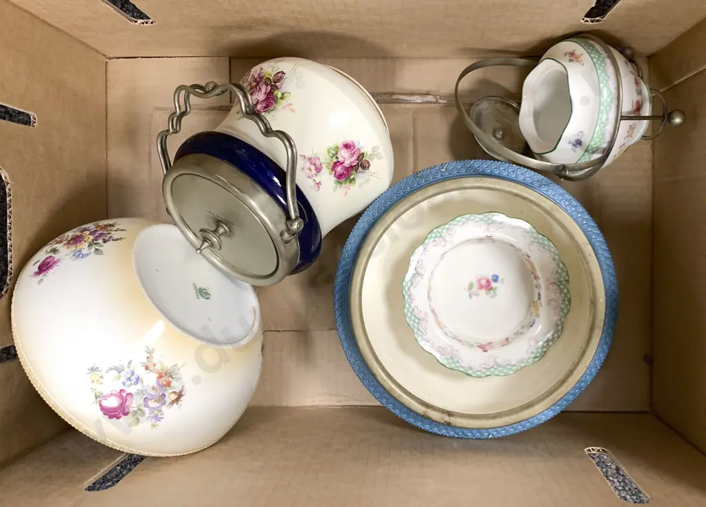 Mixed Box Lot incl. Biscuit Barrels Image 1++