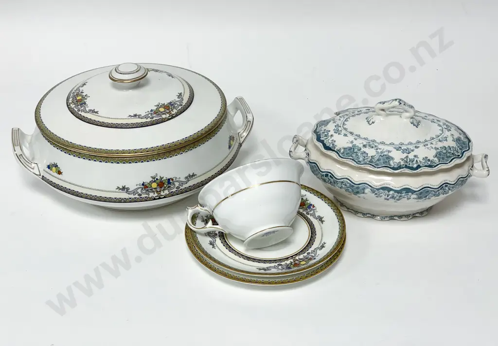 Box of Assorted China Servingware Image 1++