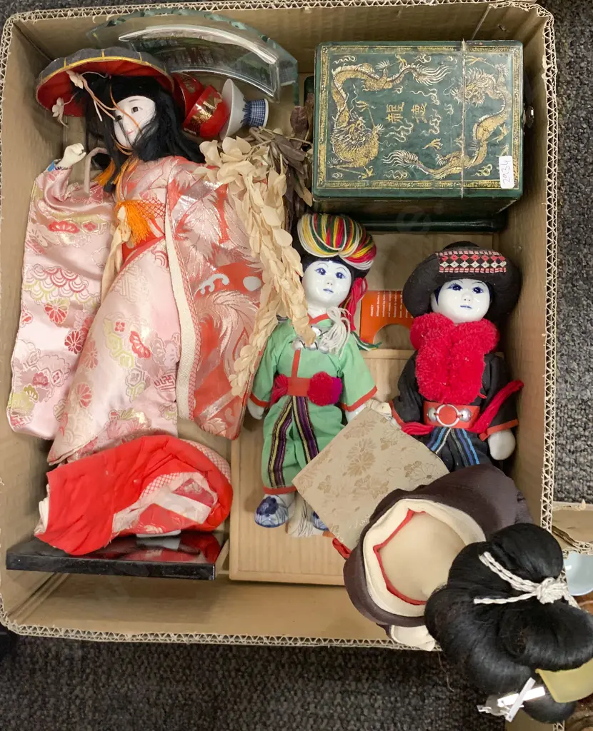 Box of Assorted Asian Ornaments incl. Dolls Image 1++