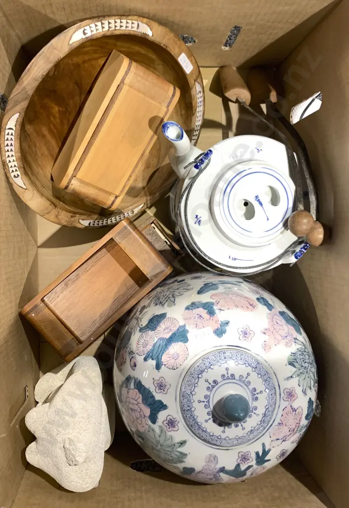 Box of Assorted Image 1++