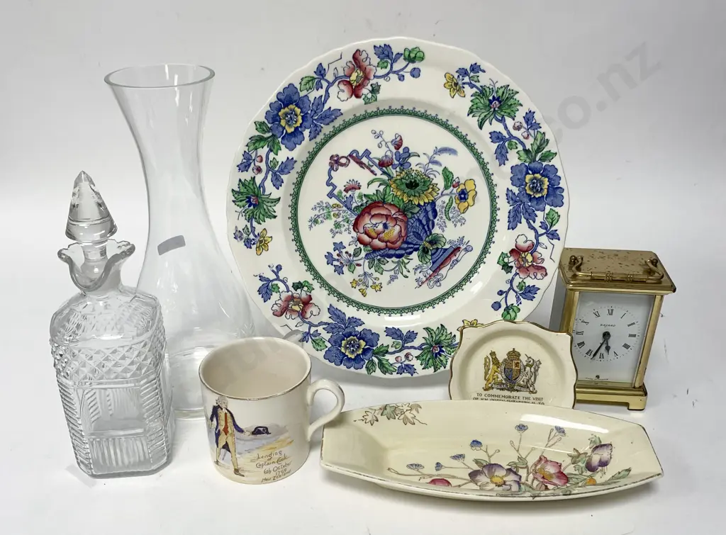 Box of Assorted China Image 1++