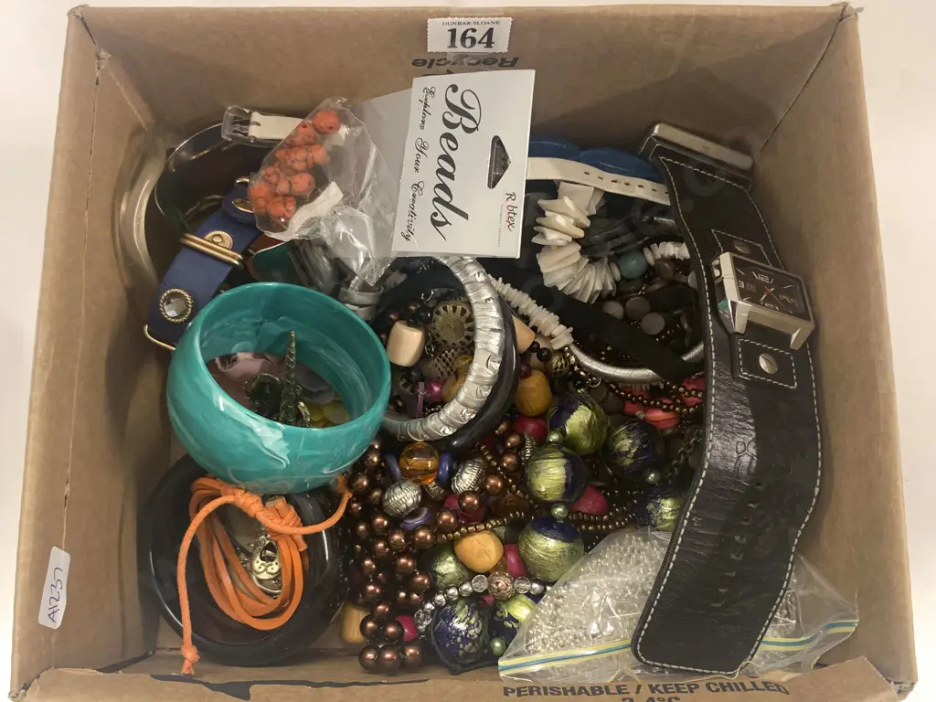 Box of Assorted Costume Jewelry Image 1++