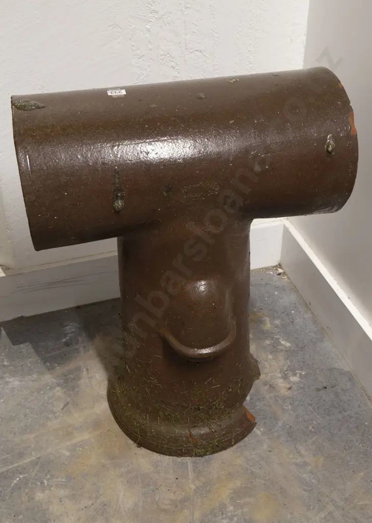 T-Shaped Chimney Pot by Amalgamated Brick Pipe Ltd. Wellington (Base Damaged) Image 1++