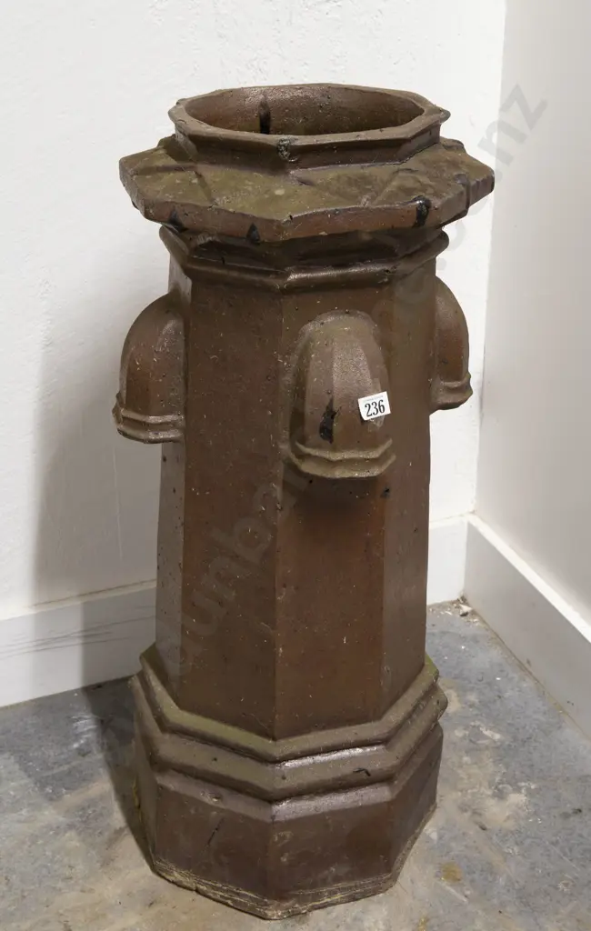Octagonal Chimney Pot Image 1++